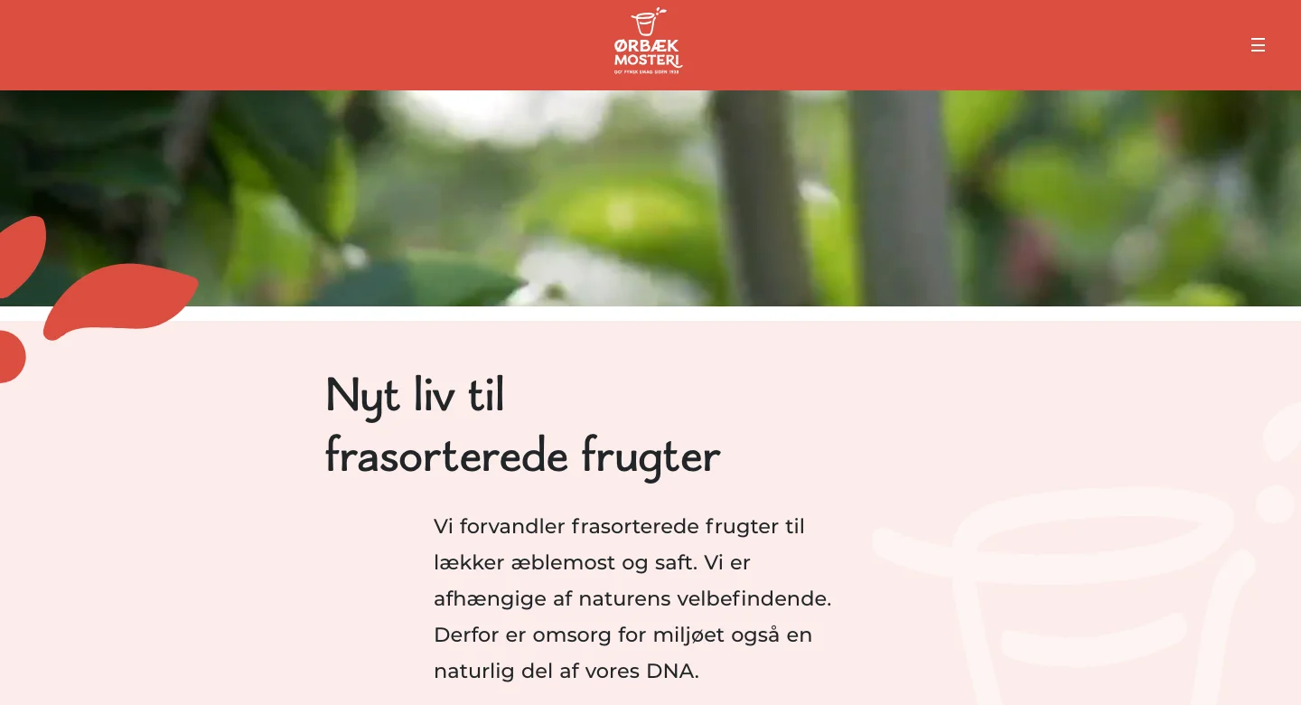 Skærmbillede af oerbaekmosteri.dk, sektionen Nyt liv til frasorterede frugter